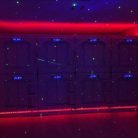 ホテル La Podlife ロサンゼルス エクステリア 写真