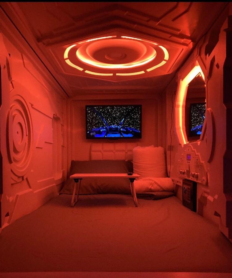 ホテル La Podlife ロサンゼルス エクステリア 写真